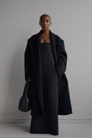 how-to-wear-a-wool-coat-304836-1673411615440-main