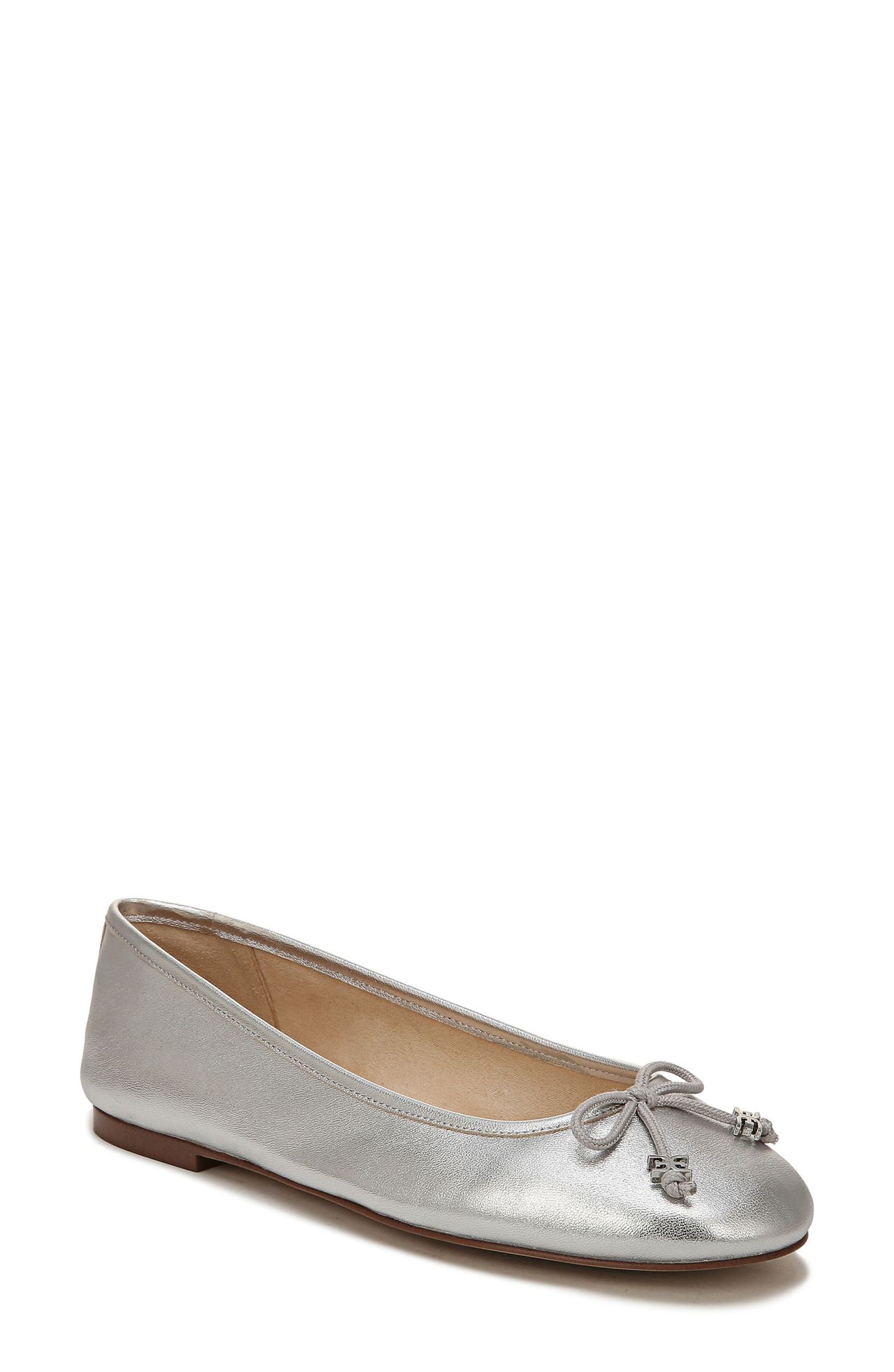 lightweight flat shoes