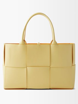 Bottega Veneta + Arco Medium Intrecciato-Leather Tote Bag