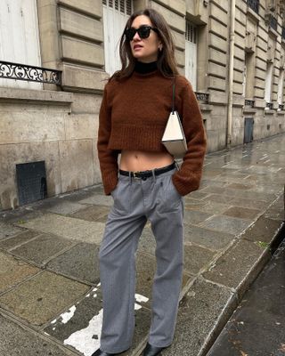 sweater-trends-french-women-wear-with-jeans-305157-1674674522291-main