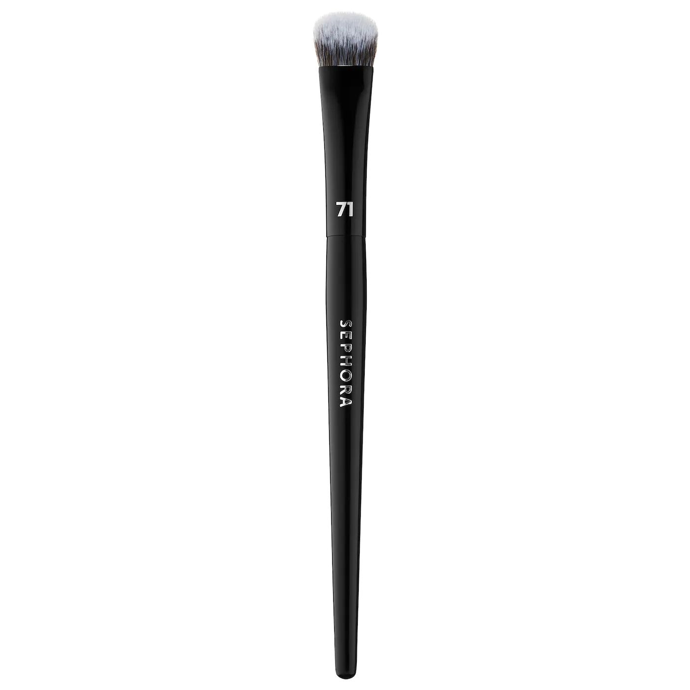 The 10 Best Concealer Brushes, According to Makeup Artists Who What Wear
