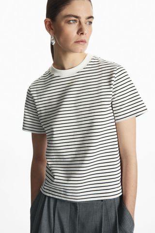 COS + Boxy-Fit Heavyweight T-Shirt