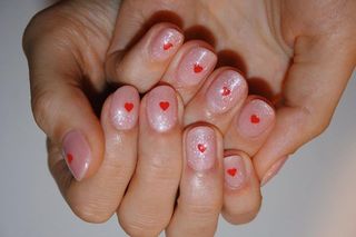 valentines-day-nails-305319-1675336864070-image