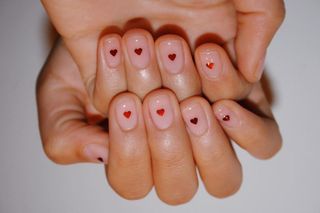 valentines-day-nails-305319-1675336866544-image