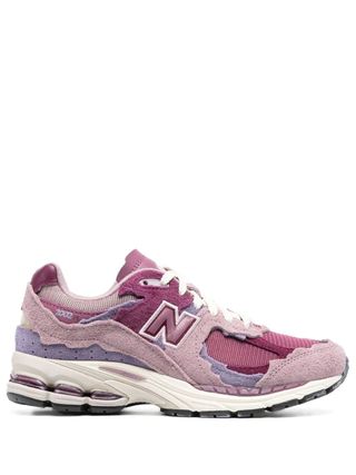 New Balance + 2002R Protection Pack Low-Top Sneakers