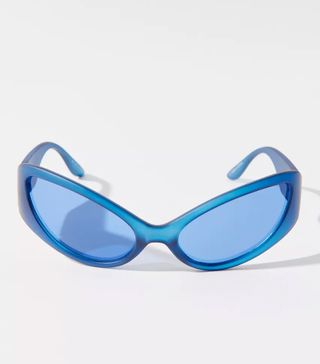 Urban Outfitters + Buffy Oversized Bug Sunglasses