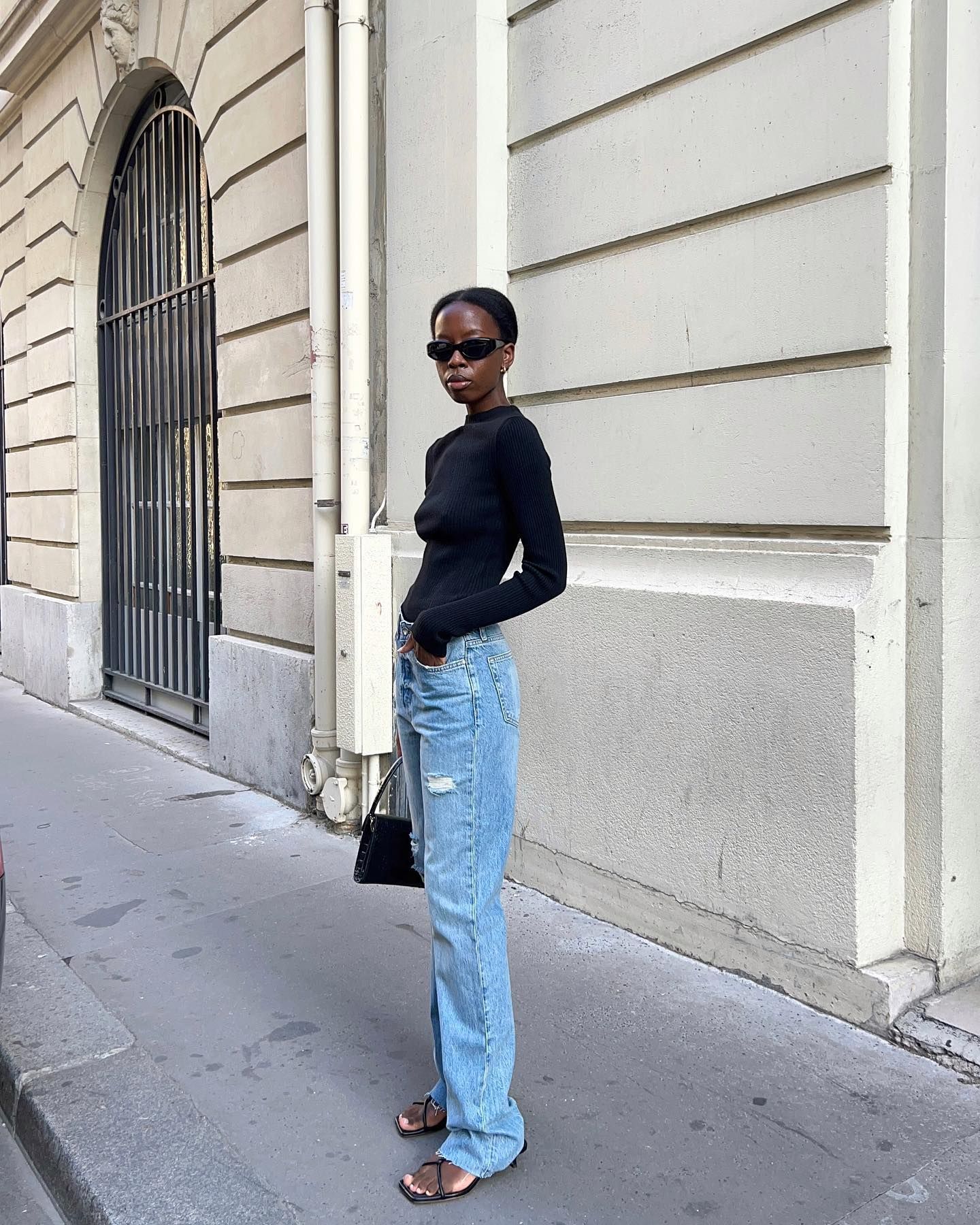 Here's How French Girls Are Wearing 2023's Baggy-Jeans Trend | Who What ...