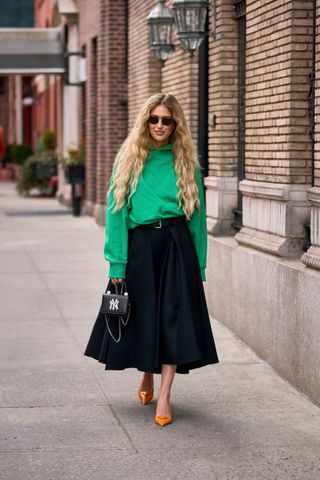 new-york-fashion-week-street-style-february-2023-305565-1676462860445-main