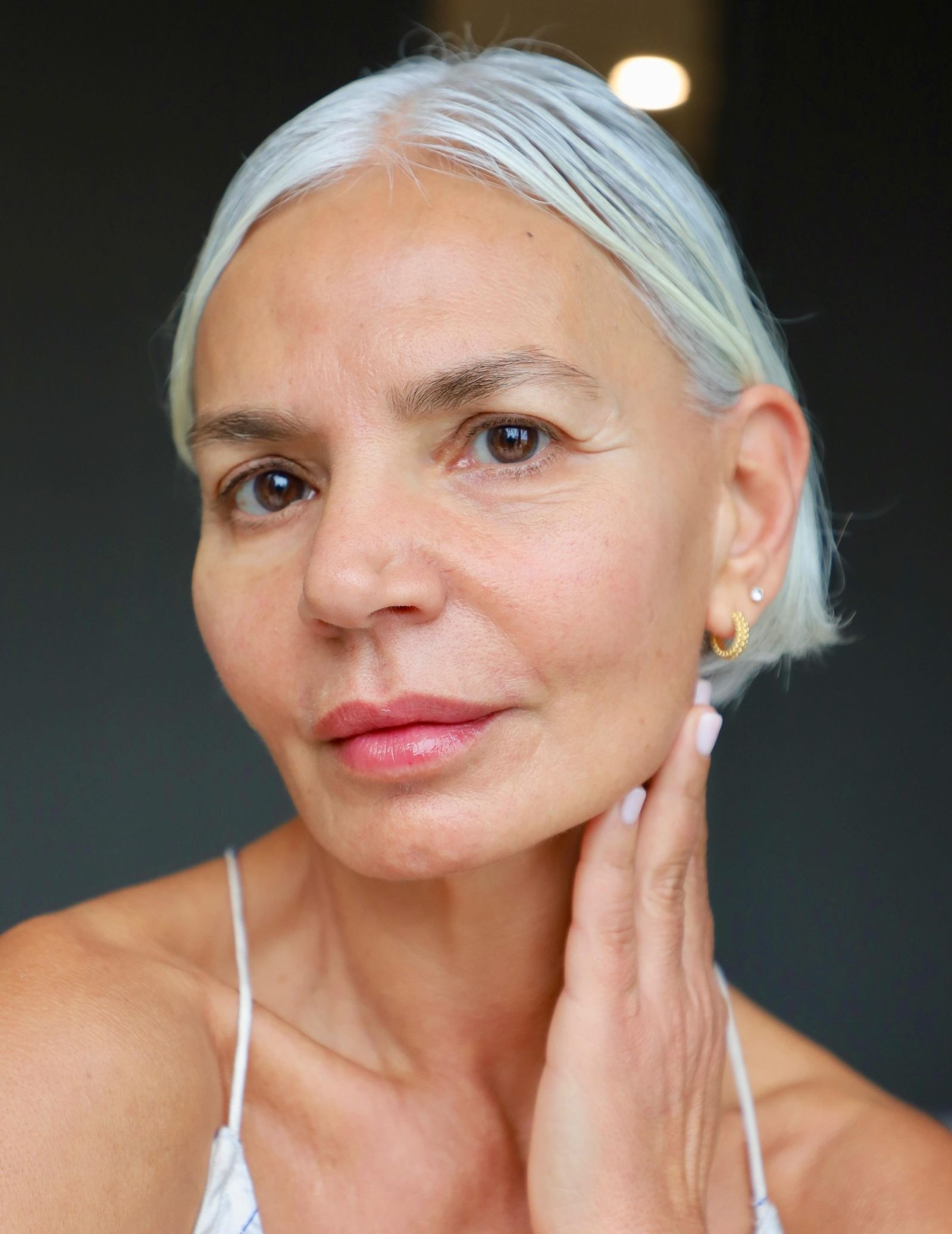 The 10 Best Powder Foundations for Mature Skin, Hands Down Who What Wear