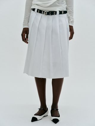 Source Unknown + Low Rise Pleated Skirt