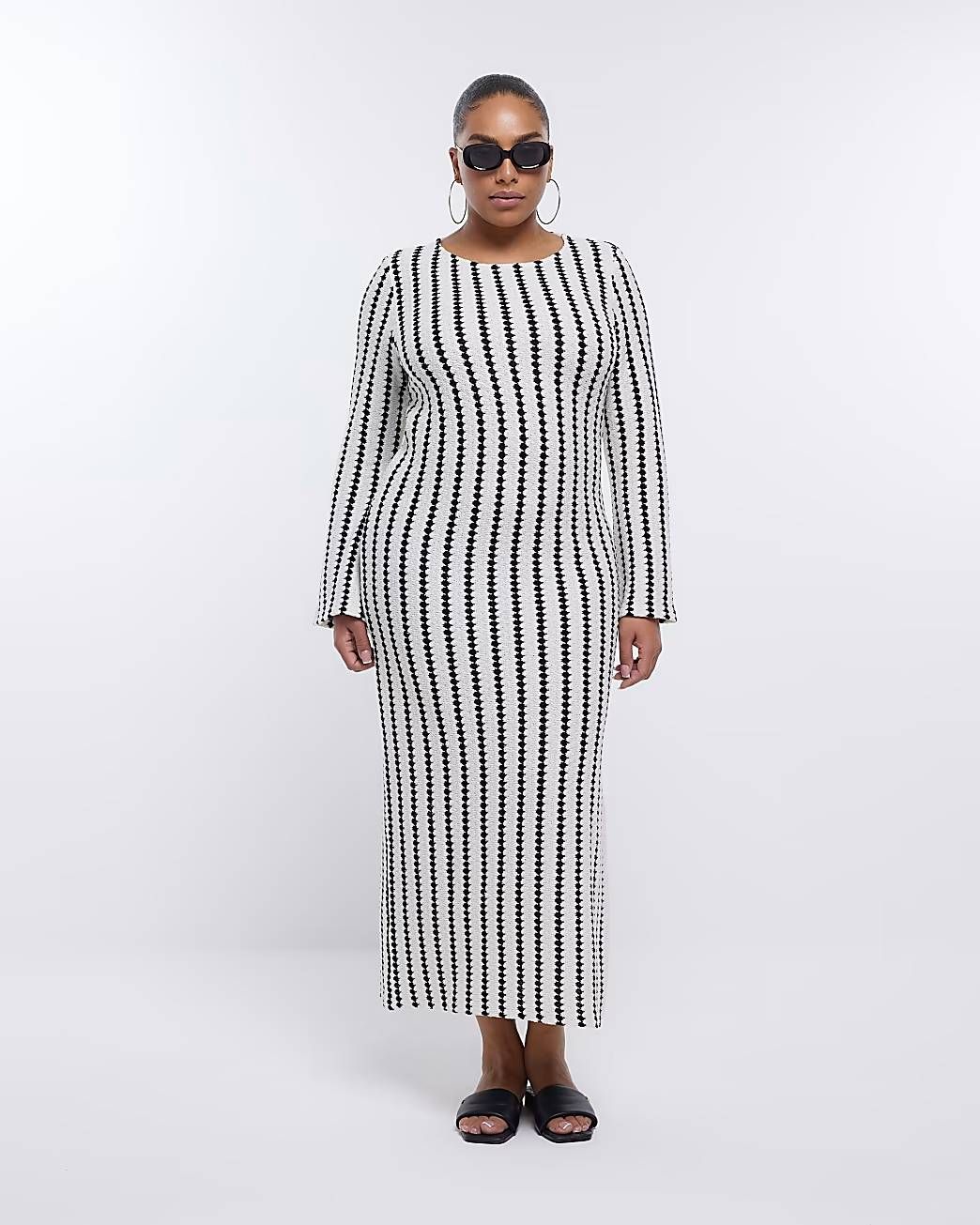 Curve Monochrome Knitted Stripe Capped Sleeve Midi Dress
