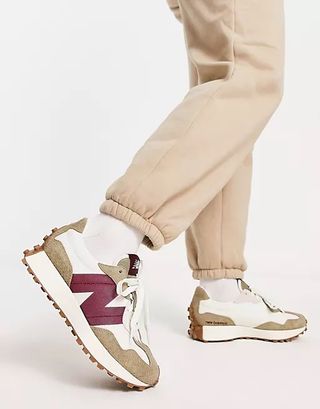 New Balance + 327 Trainers in Off White and Burgundy