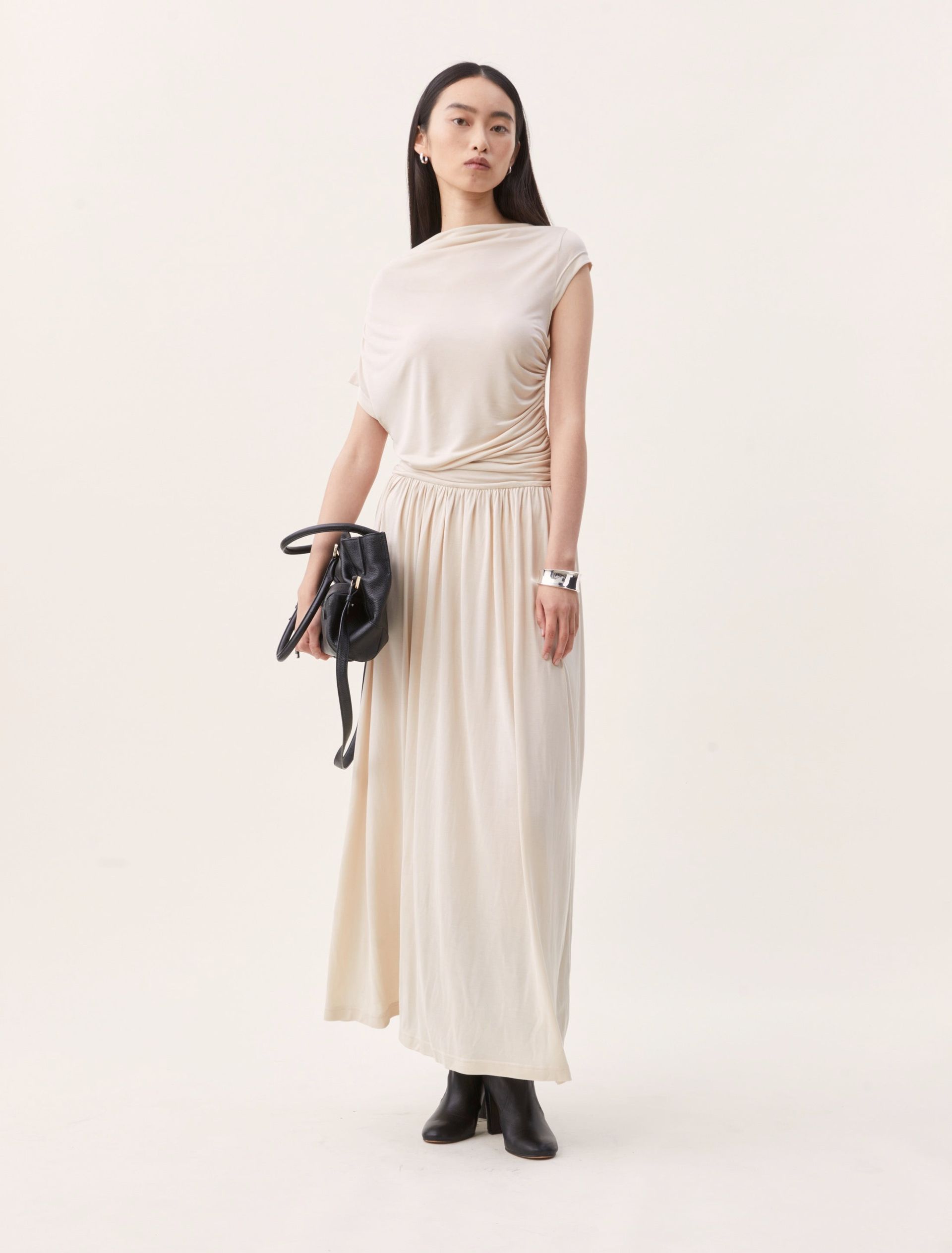 The 47 Best Designer Basics That Are Worth the Investment The 47 Best Designer Basics That Are Worth the Investment