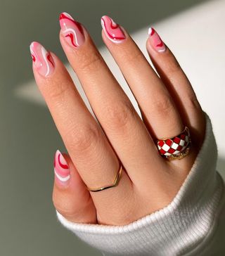 pink-nail-designs-305880-1678304119560-main