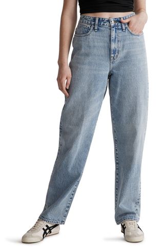 Madewell + Curvy Low Rise Baggy Straight Jeans