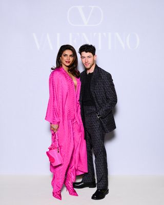 valentino-fall-2023-celebrity-attendees-305958-1678143419270-image