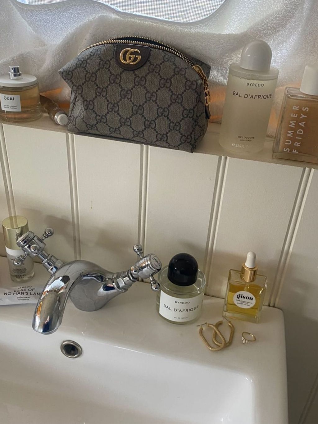 The Difference Between Eau de Toilette and Eau de Parfum Who What Wear