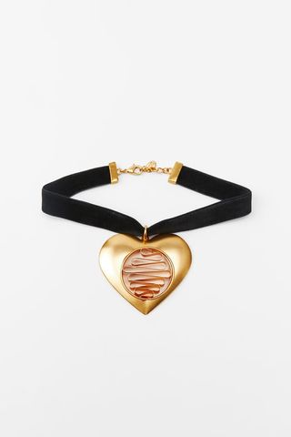 Zara + Heart Velvet Choker