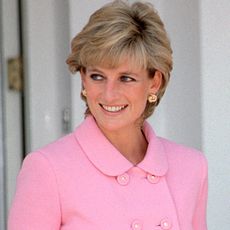 princess-diana-wearing-pink-converse-sneakers-306451-1680131407253-square