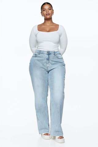 H&M + Curvy Fit Wide Ultra High Jeans