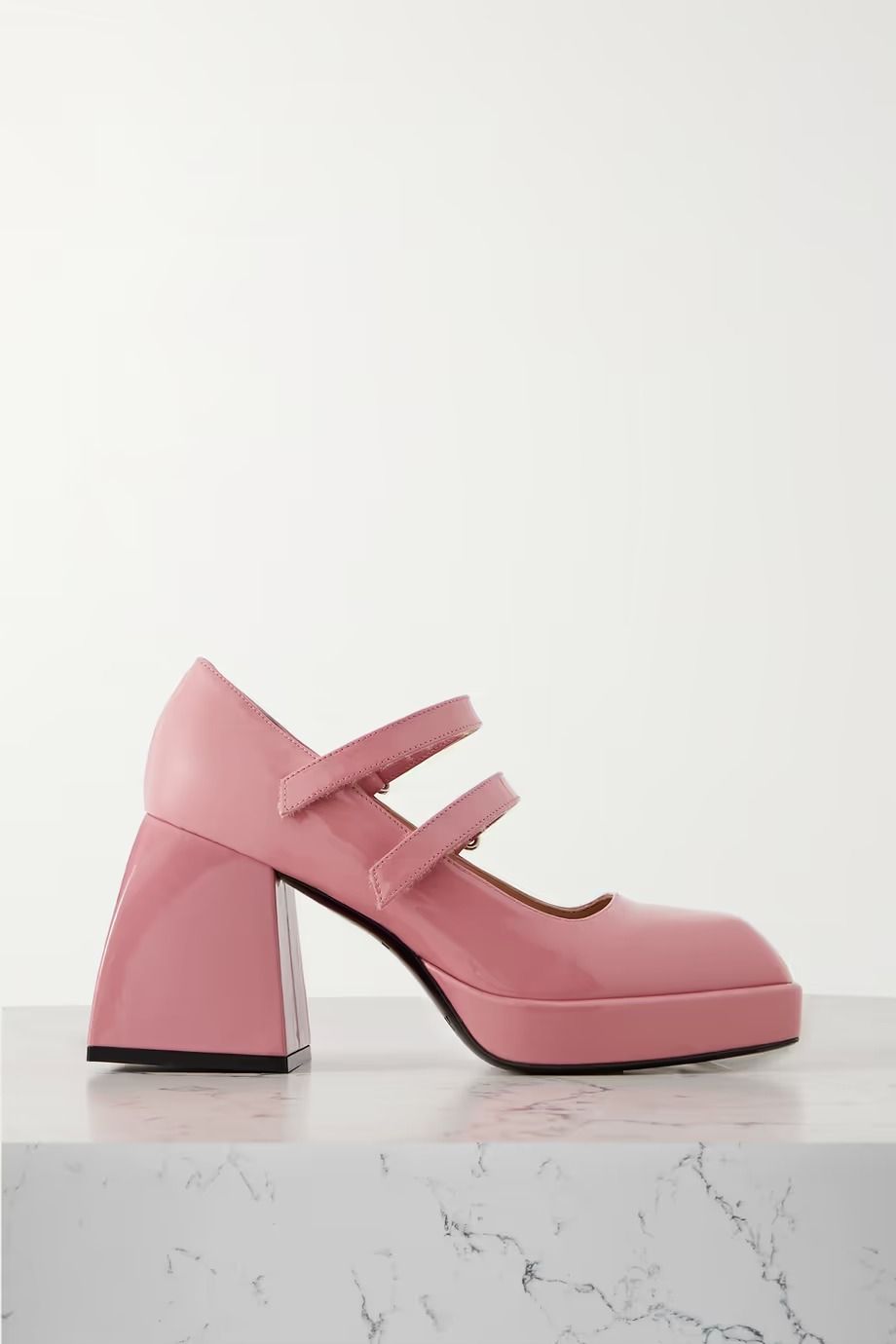 comfortable indoor shoes