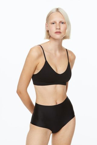 H&M + 2-Pack Invisible Light Shaping Briefs