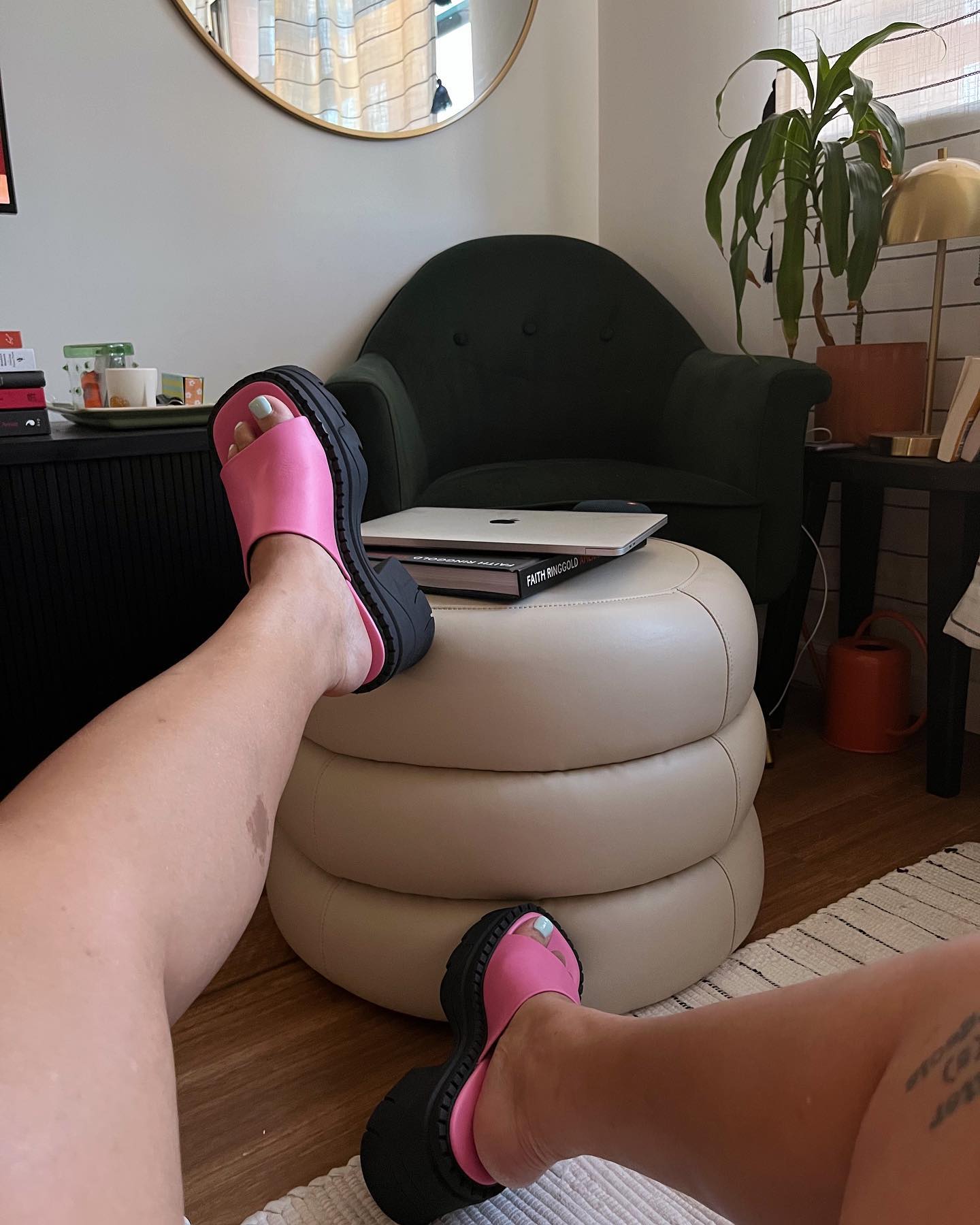 baby blue pedicure colour