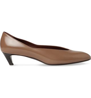 The Row + Almond Leather Pump