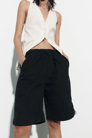 Zara + Mid-Rise Toggle Shorts