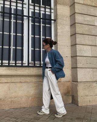 white-trousers-outfits-306729-1681476456710-main