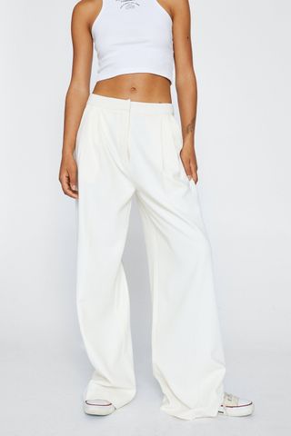 Nasty Gal + Pleated Front Wide Leg Tailored Trousers