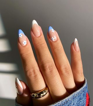 french-manicure-ideas-306741-1681923179345-main