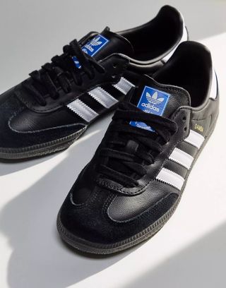 Adidas + Samba OG Trainers in Black