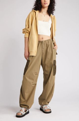 Bdg + Contrast Pocket Relaxed Cargo Pants
