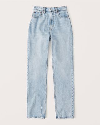 Abercrombie 
Fitch + Curve Love Ultra High Rise 90s Straight Jean