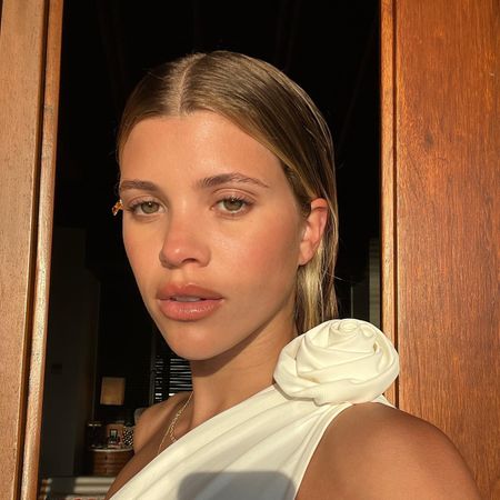 sofia-richie-physicians-formula-murumuru-butter-bronzer-307140-1683558326086-square