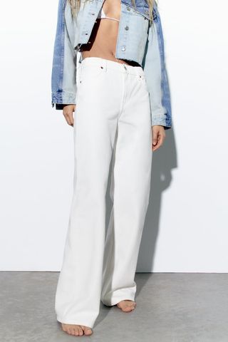 Zara + Mid-Rise Wide-Leg Baggy Jeans