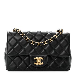 Chanel + Classic Flap Black