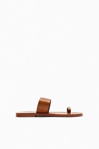 Zara + Toe Ring Leather Sandals