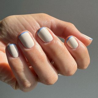 white-nails-307865-1687180097630-image