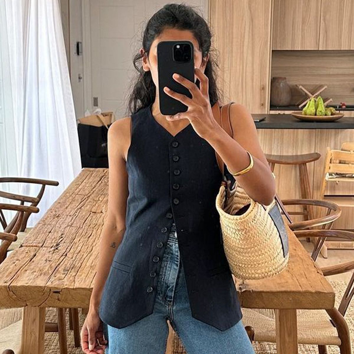 Forget classic leggings, Victoria Beckham swears by this pants trend