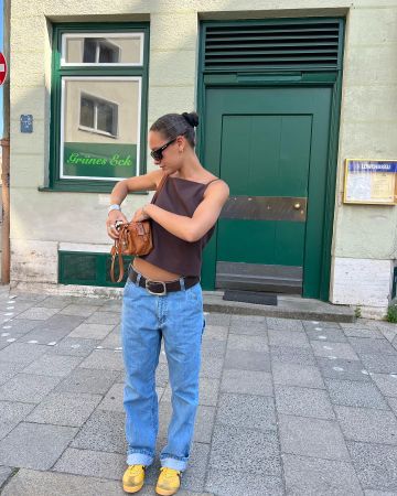 Shop the Viral Onitsuka Tiger Sneakers Celebs Are Wearing Who What Wear