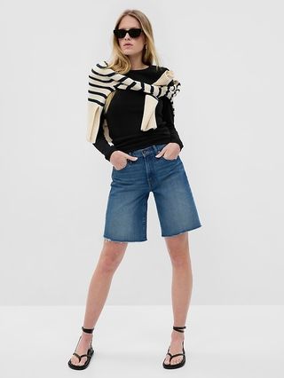 Gap + Modern Crewneck T-Shirt