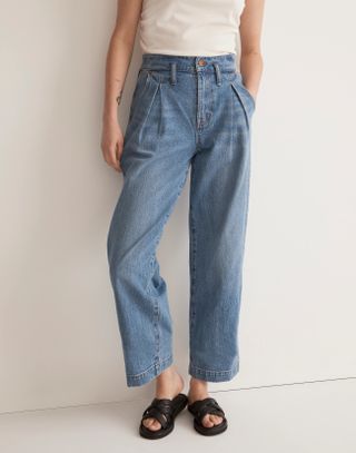 Madewell + The Perfect Vintage Wide-Leg Crop Jean in Birchford Wash: Pleated Edition