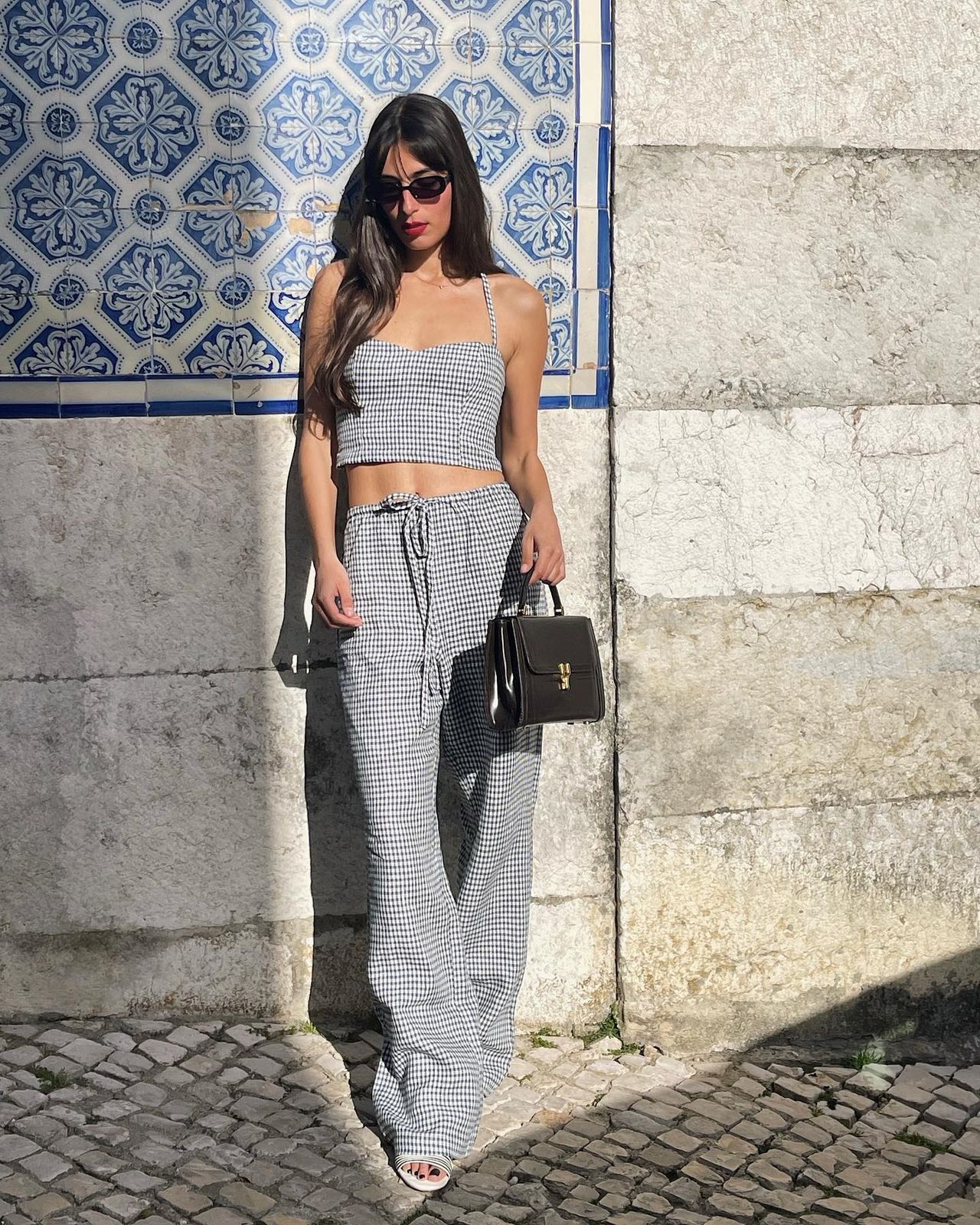 8 Uncomplicated Outfits to Copy From Stylish French Women | Who What Wear