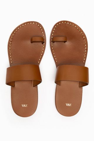 Zara + Ring Toe-Loop Leather Sandals