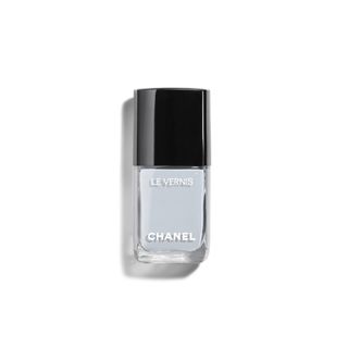 Chanel + Le Vernis Nail Polish in Muse