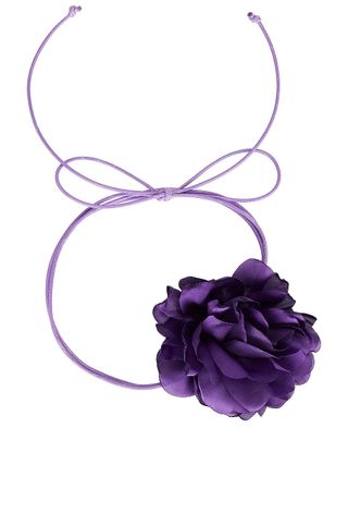 Petit Moments + Rosa Flower Necklace