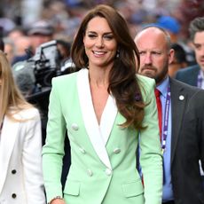 kate-middleton-pleated-skirt-outfit-wimbledon-308150-1688582501663-square