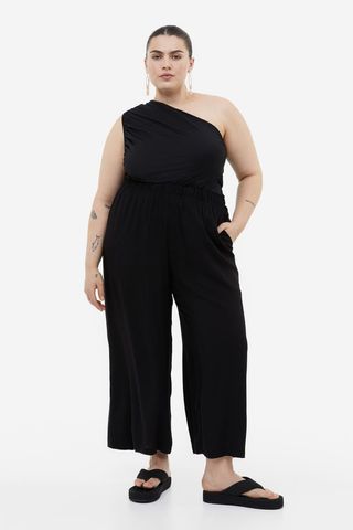 H&M + Cropped Pull-On Trousers